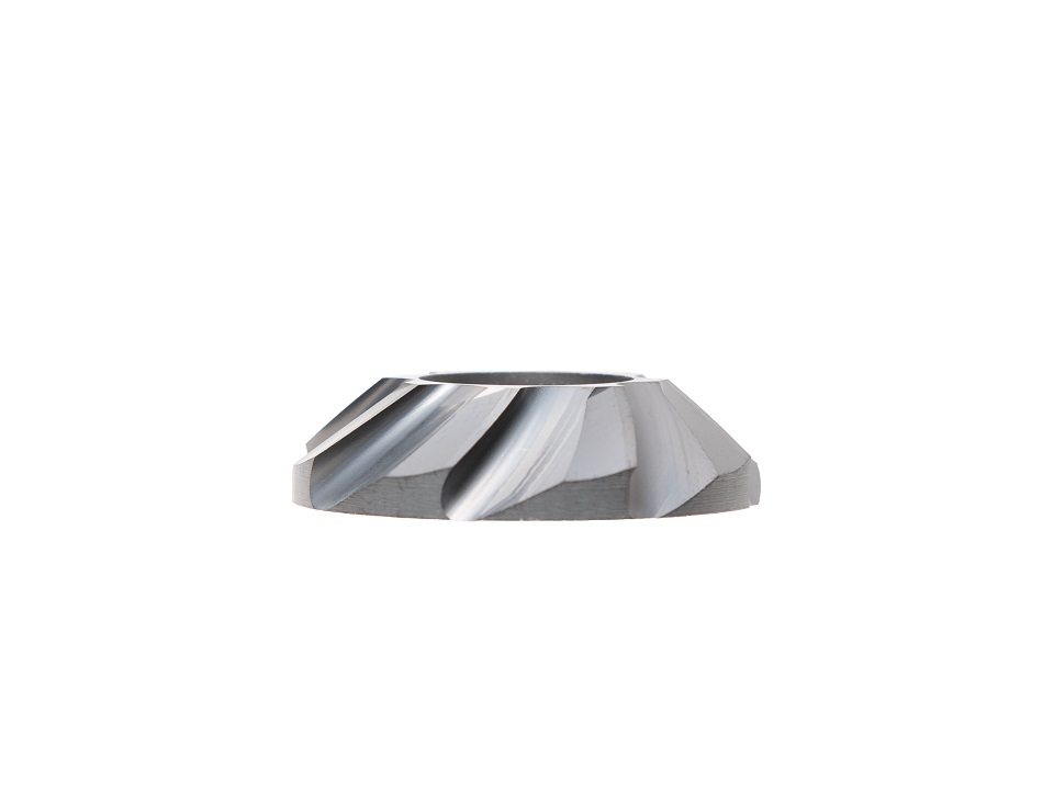 Viisteterä 52 astetta. Viisteen syvyys max. 8mm. Sopii kaikille ei-rautametalleille